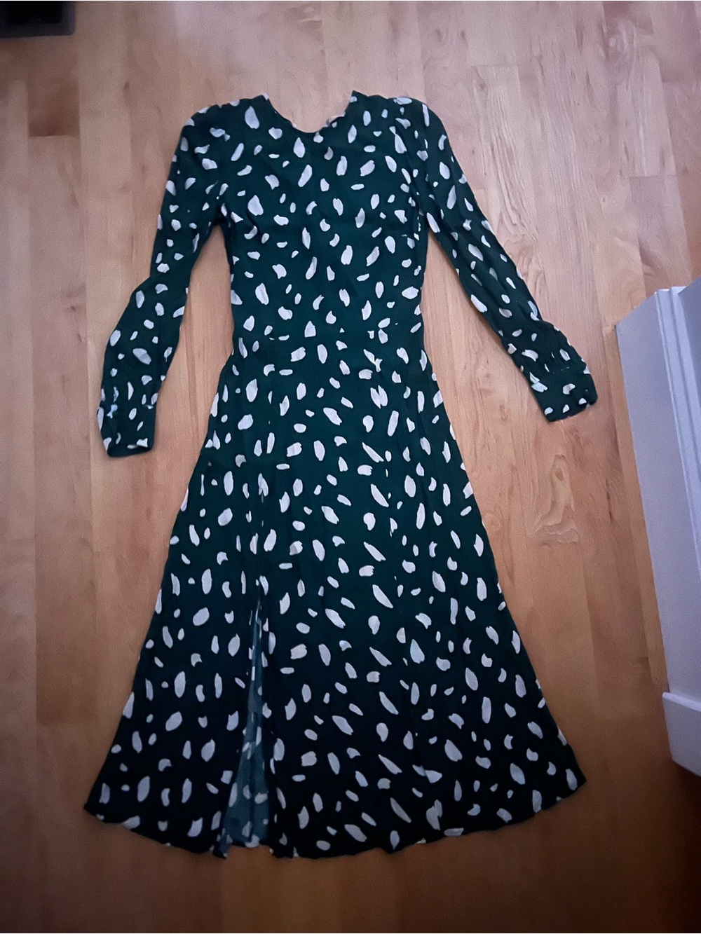 Reformation - Long Sleeve Midi Creed Dress - Picture 11 of 15